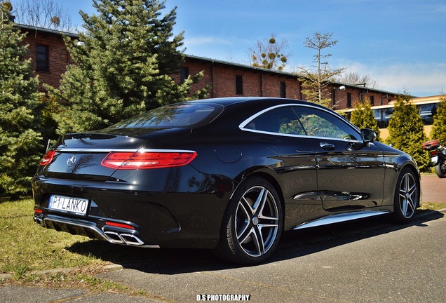 Mercedes-AMG S 63 Coupé C217