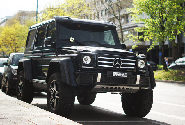 Mercedes-Benz G 500 4X4²