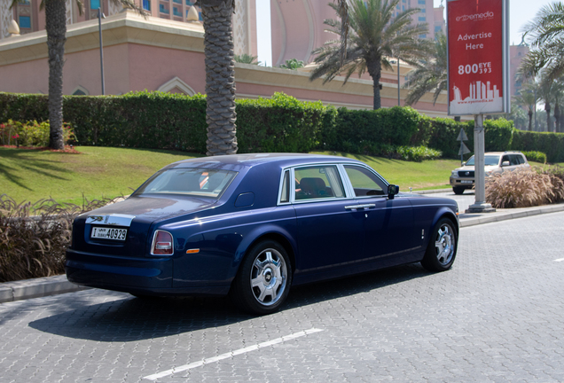 Rolls-Royce Phantom EWB