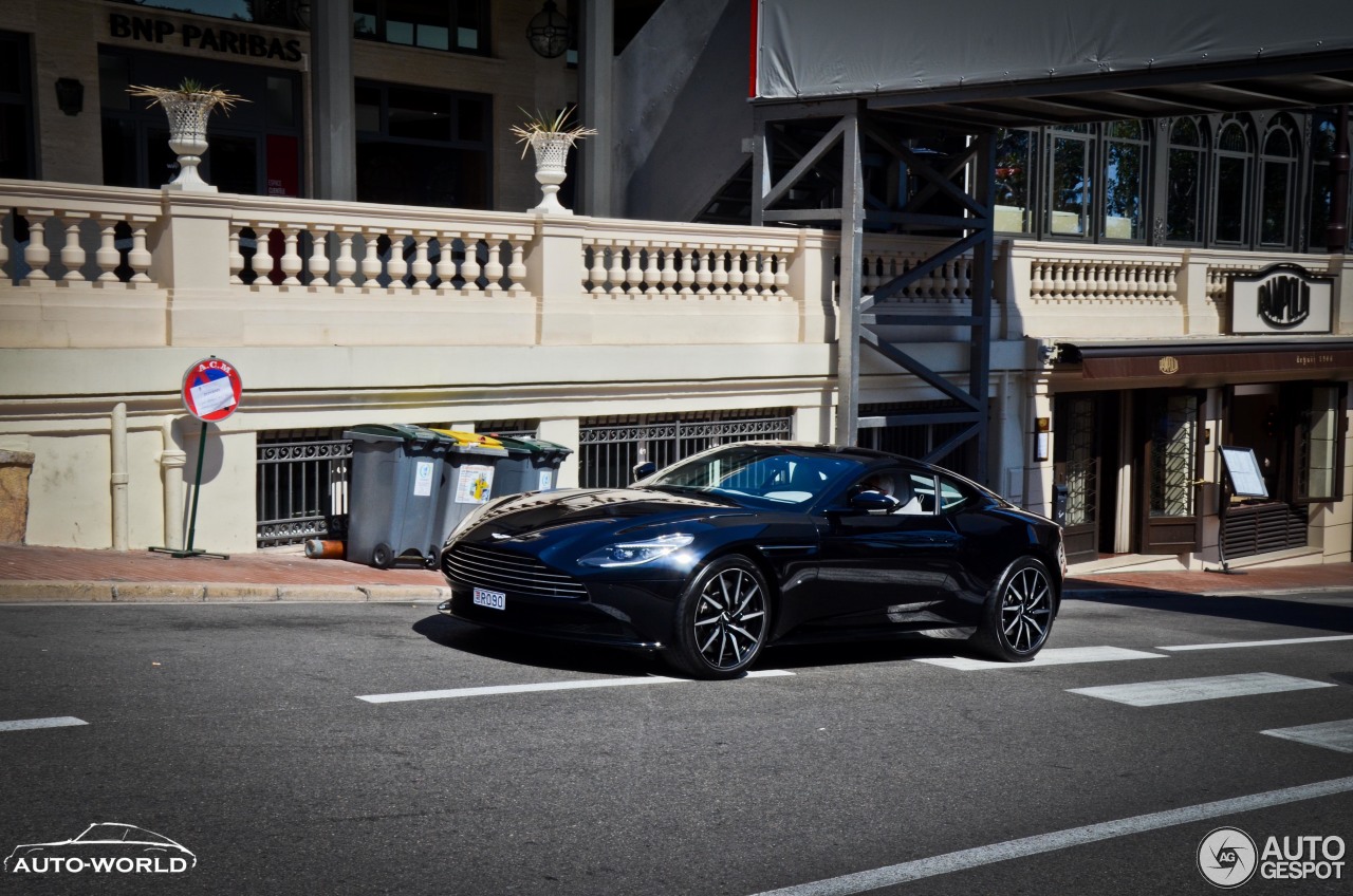 Aston Martin DB11