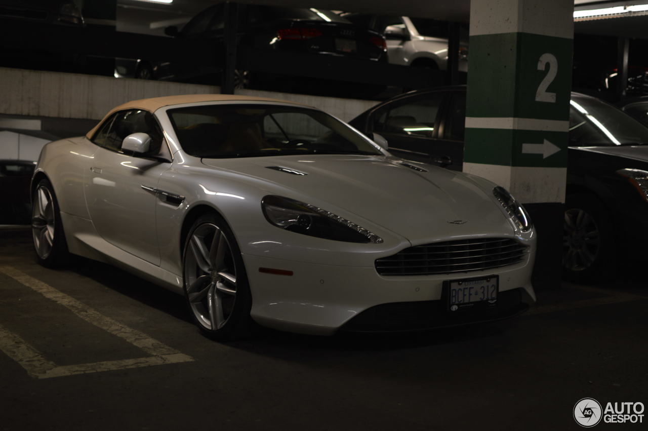 Aston Martin Virage Volante 2011