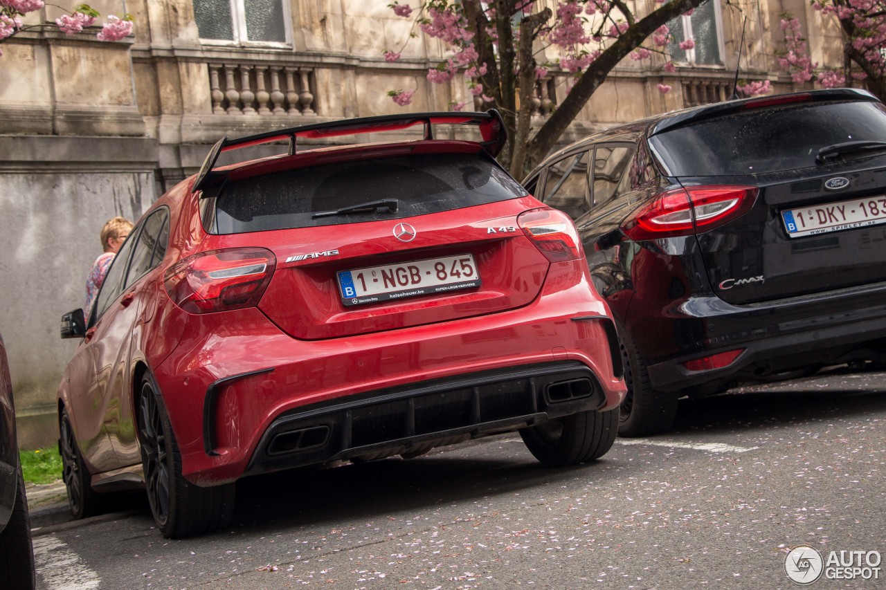 Mercedes-AMG A 45 W176 2015