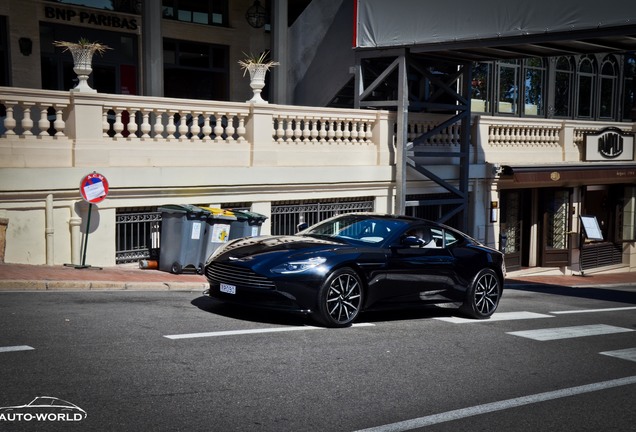 Aston Martin DB11