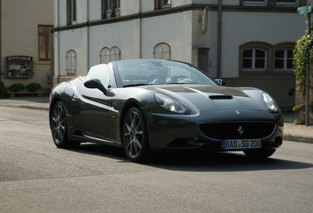 Ferrari California