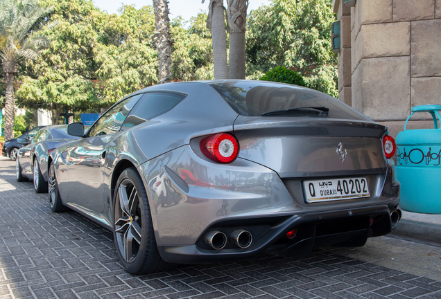 Ferrari FF