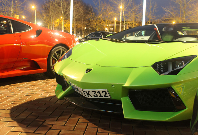 Lamborghini Aventador LP700-4 Roadster