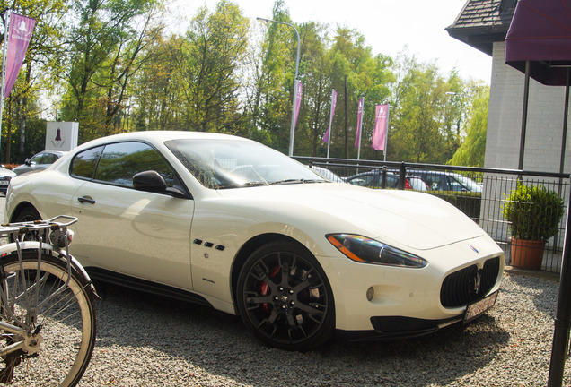 Maserati GranTurismo S MC Sport Line