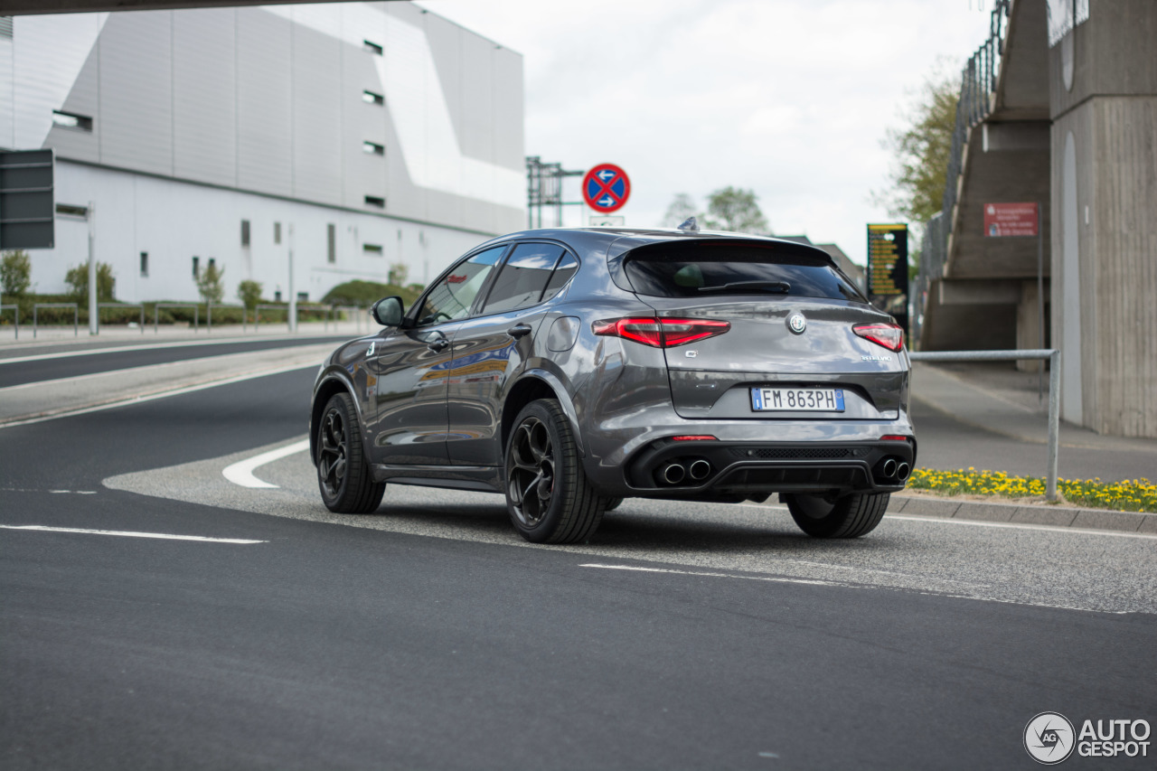 Alfa Romeo Stelvio Quadrifoglio