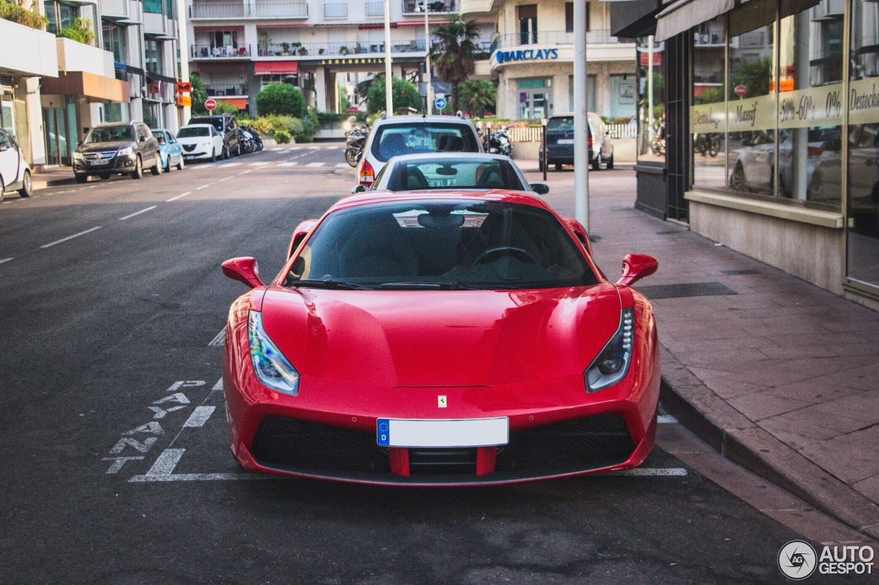 Ferrari 488 Spider