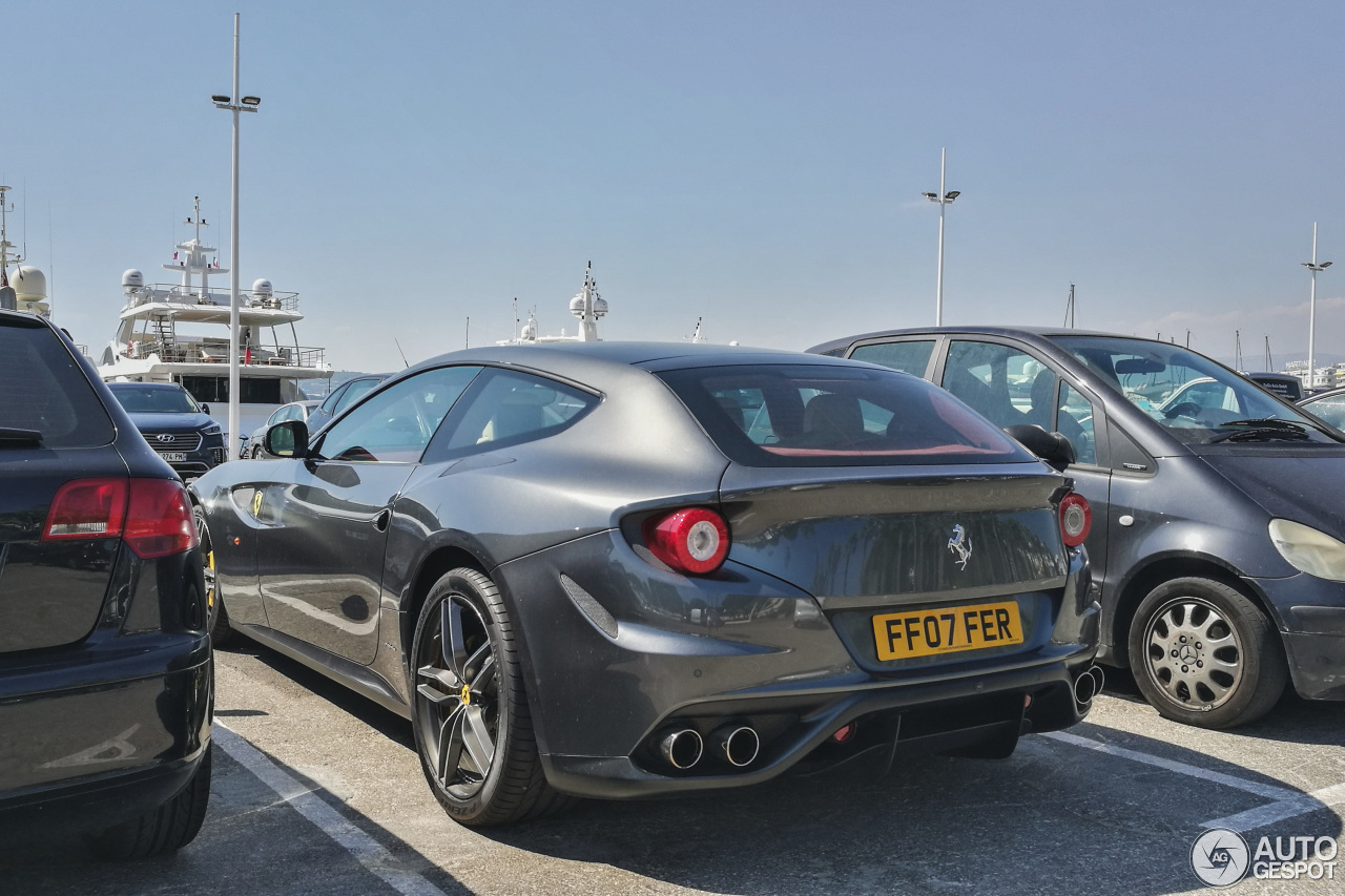 Ferrari FF