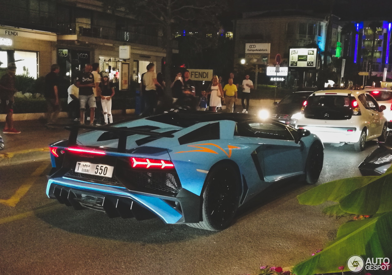 Lamborghini Aventador LP750-4 SuperVeloce Roadster