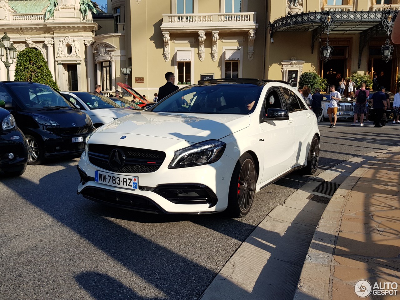 Mercedes-AMG A 45 W176 2015