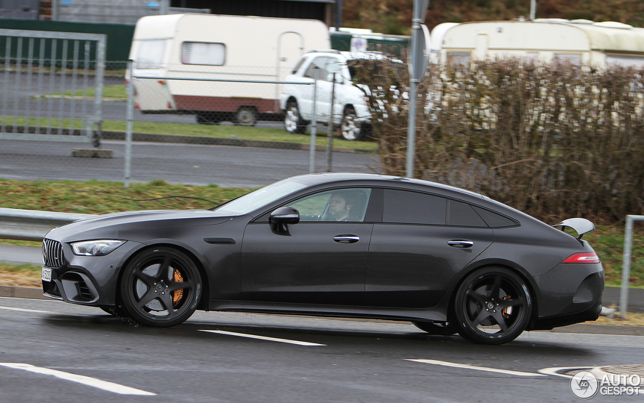 Mercedes-AMG GT 63 X290