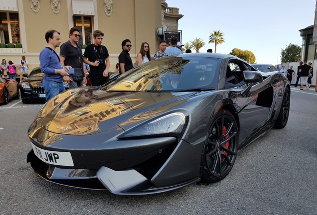 McLaren 570S