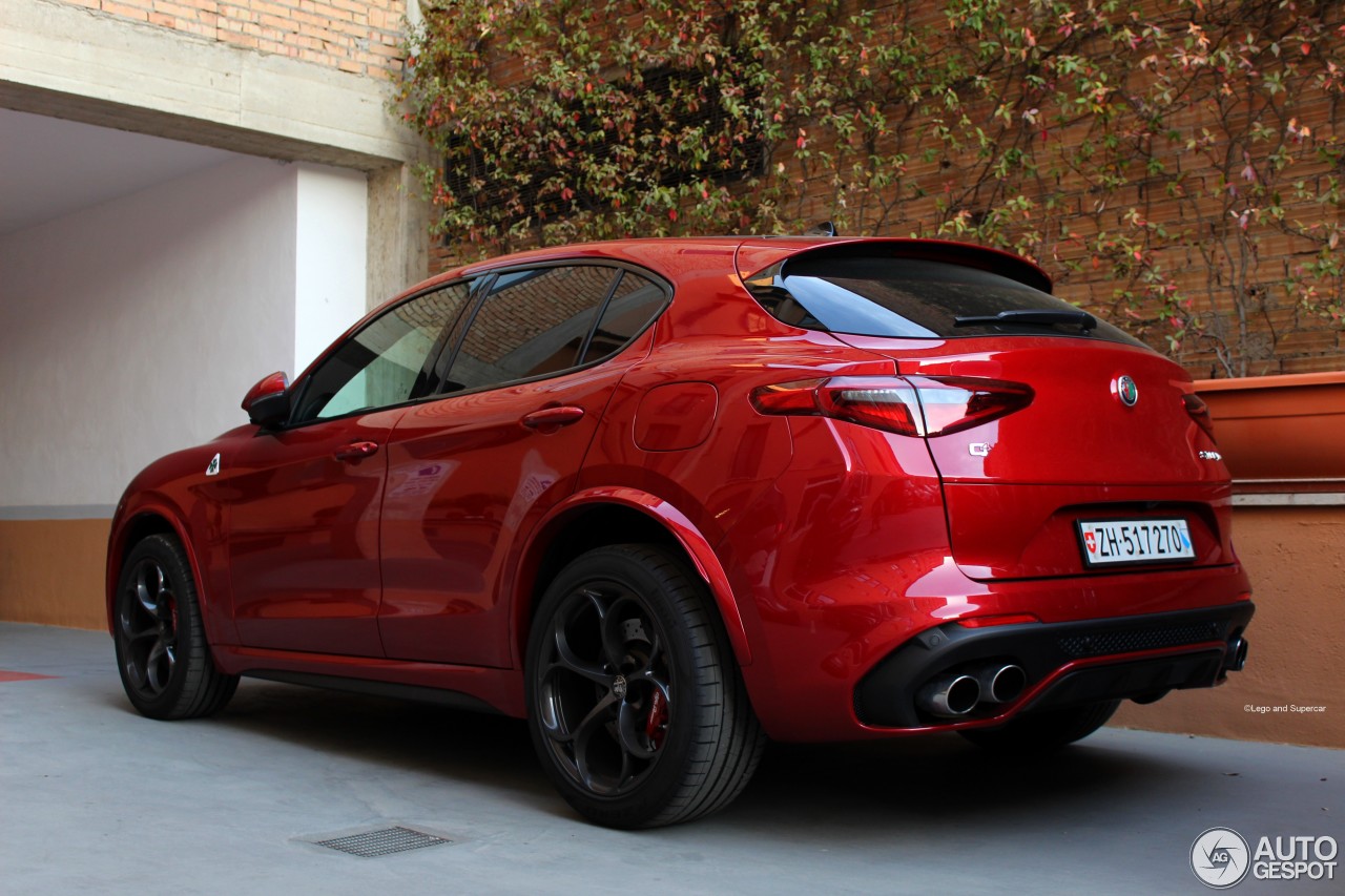 Alfa Romeo Stelvio Quadrifoglio