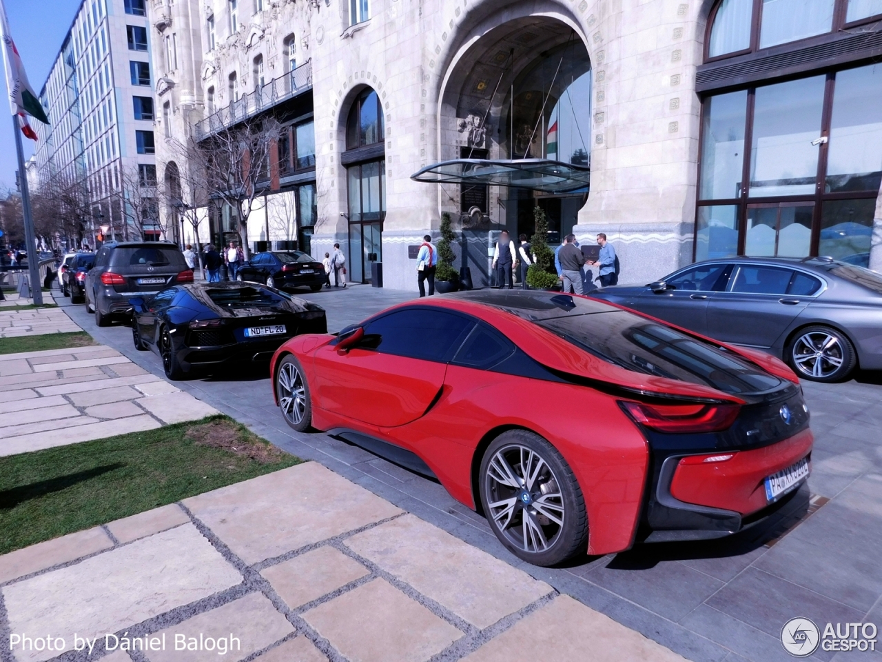 BMW i8 Protonic Red Edition