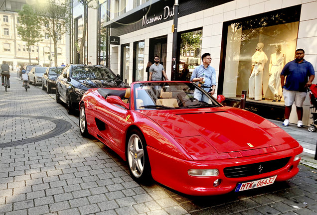 Ferrari F355 Spider