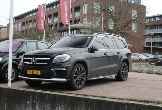 Mercedes-Benz GL 63 AMG X166