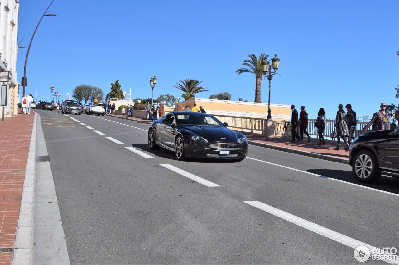 Aston Martin V8 Vantage N400