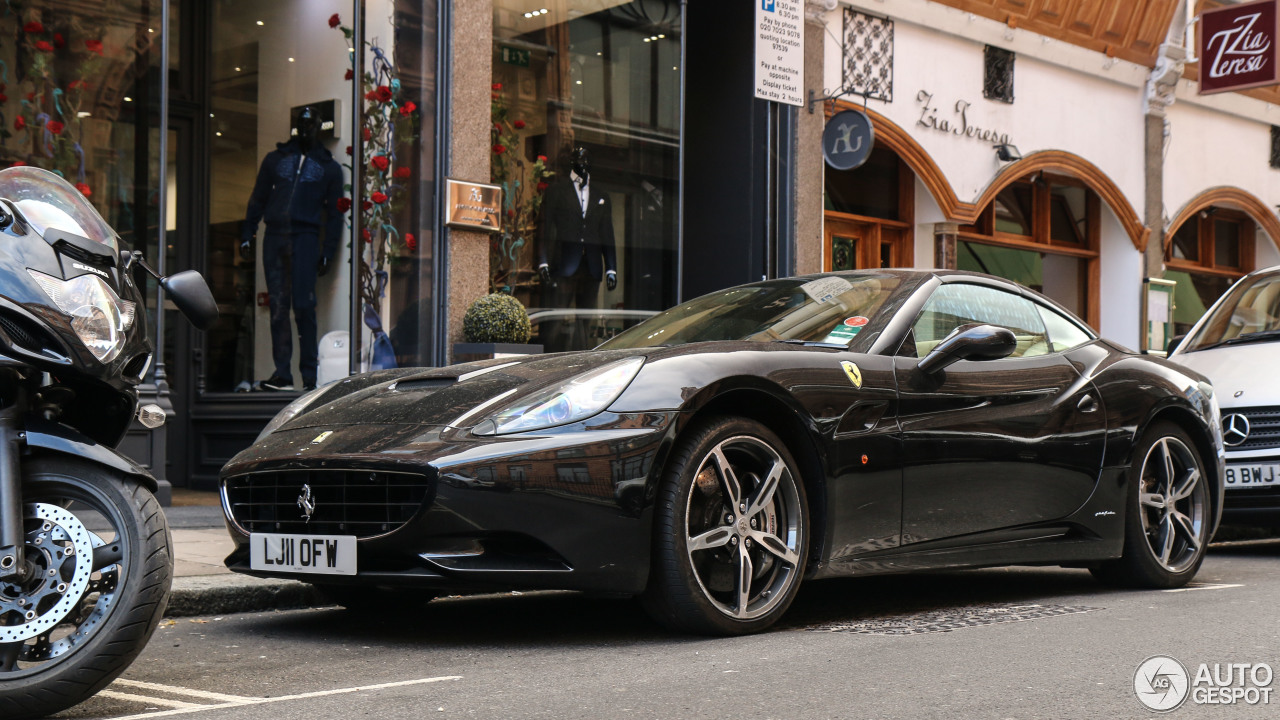 Ferrari California