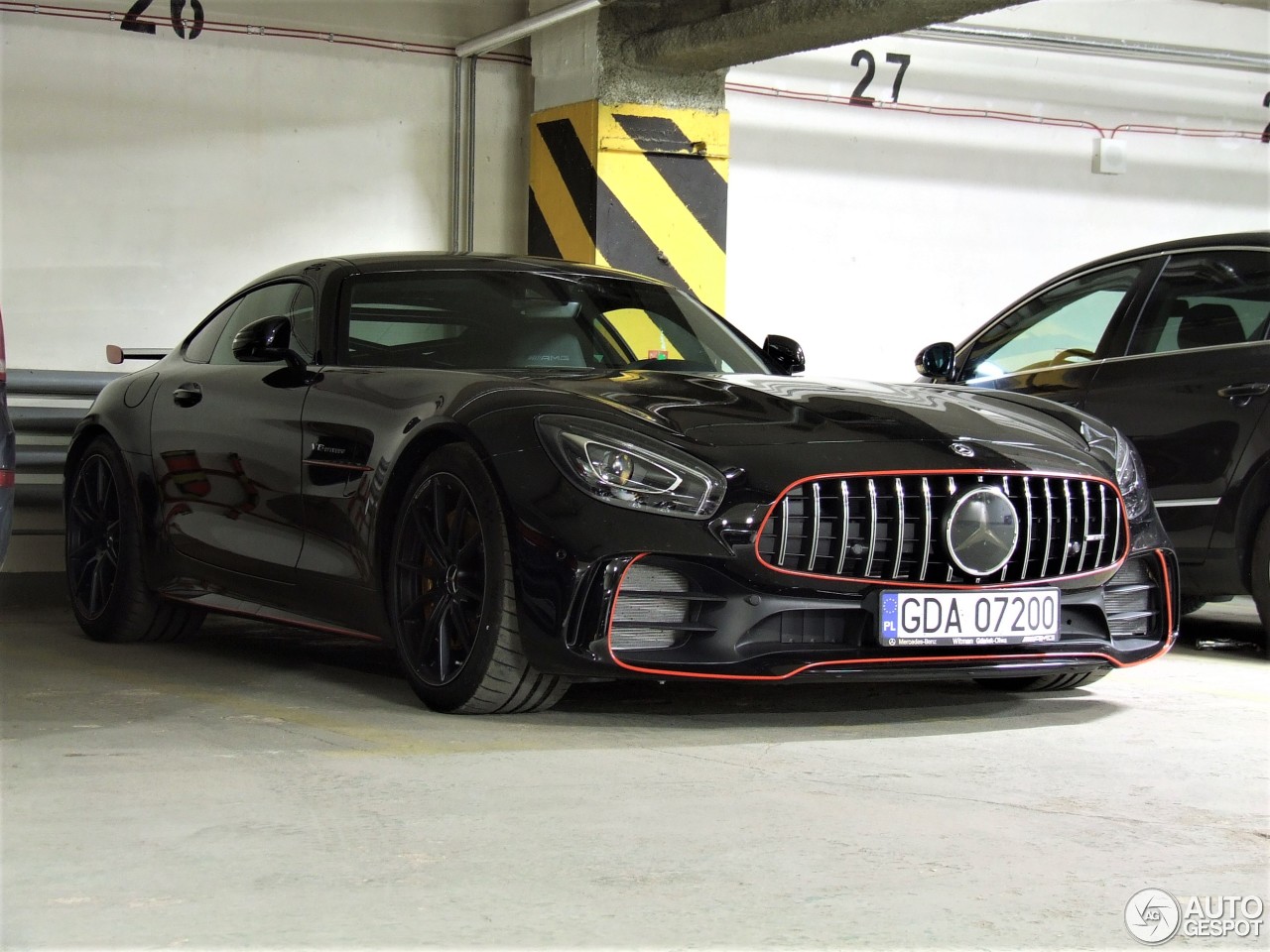 Mercedes-AMG GT R C190