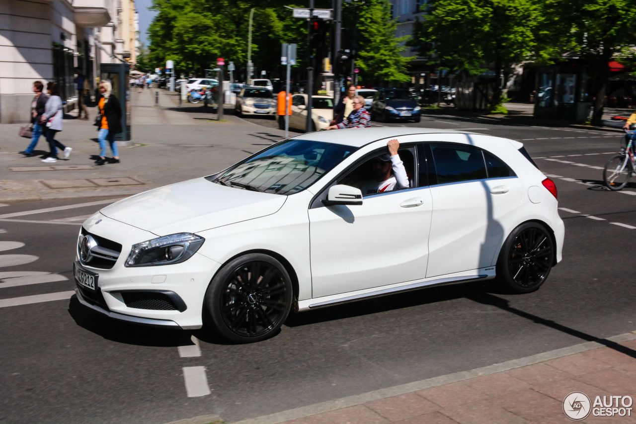 Mercedes-Benz A 45 AMG