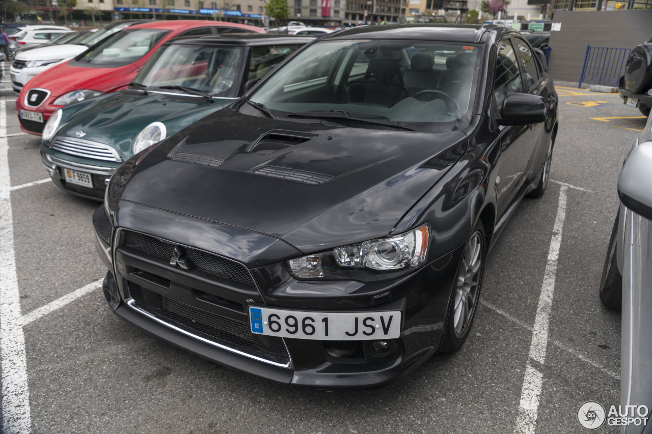 Mitsubishi Lancer Evolution X MR