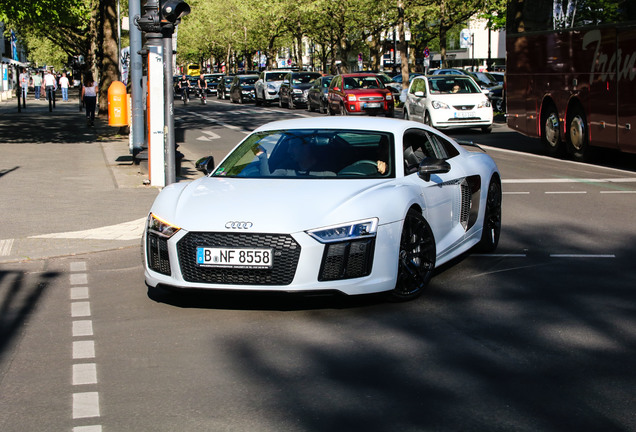 Audi R8 V10 Plus 2015