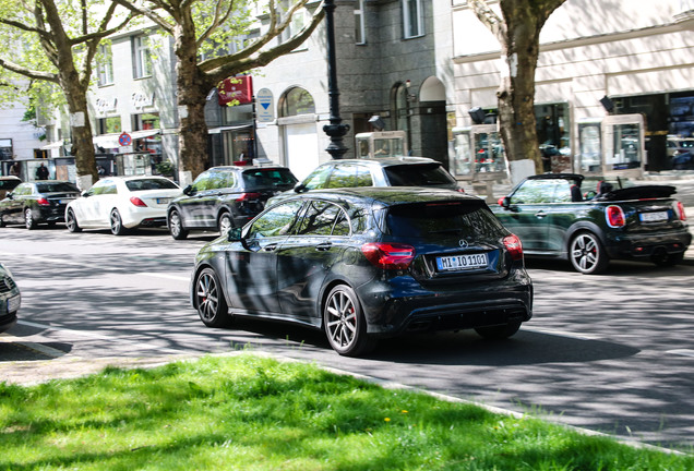 Mercedes-AMG A 45 W176 2015