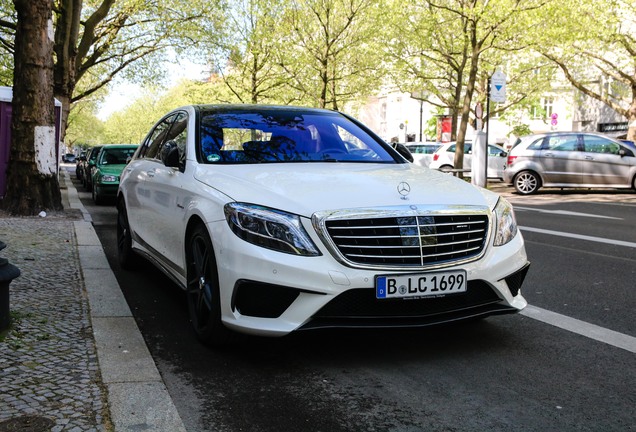 Mercedes-AMG S 63 V222