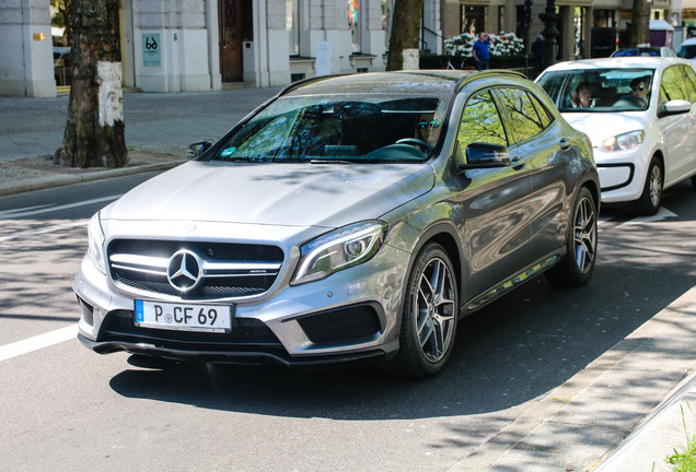 Mercedes-Benz GLA 45 AMG X156