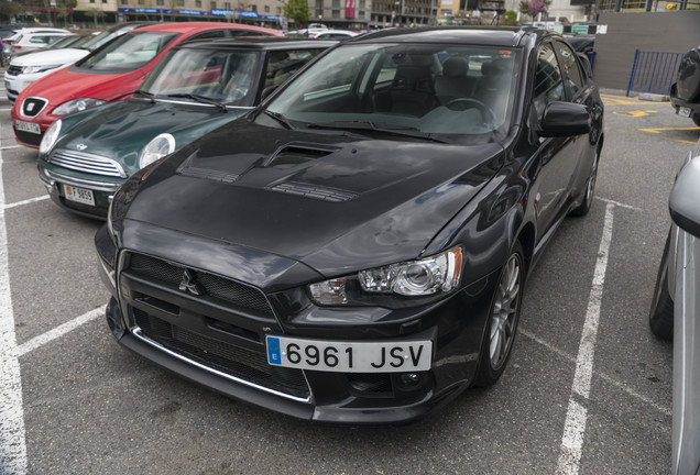 Mitsubishi Lancer Evolution X MR