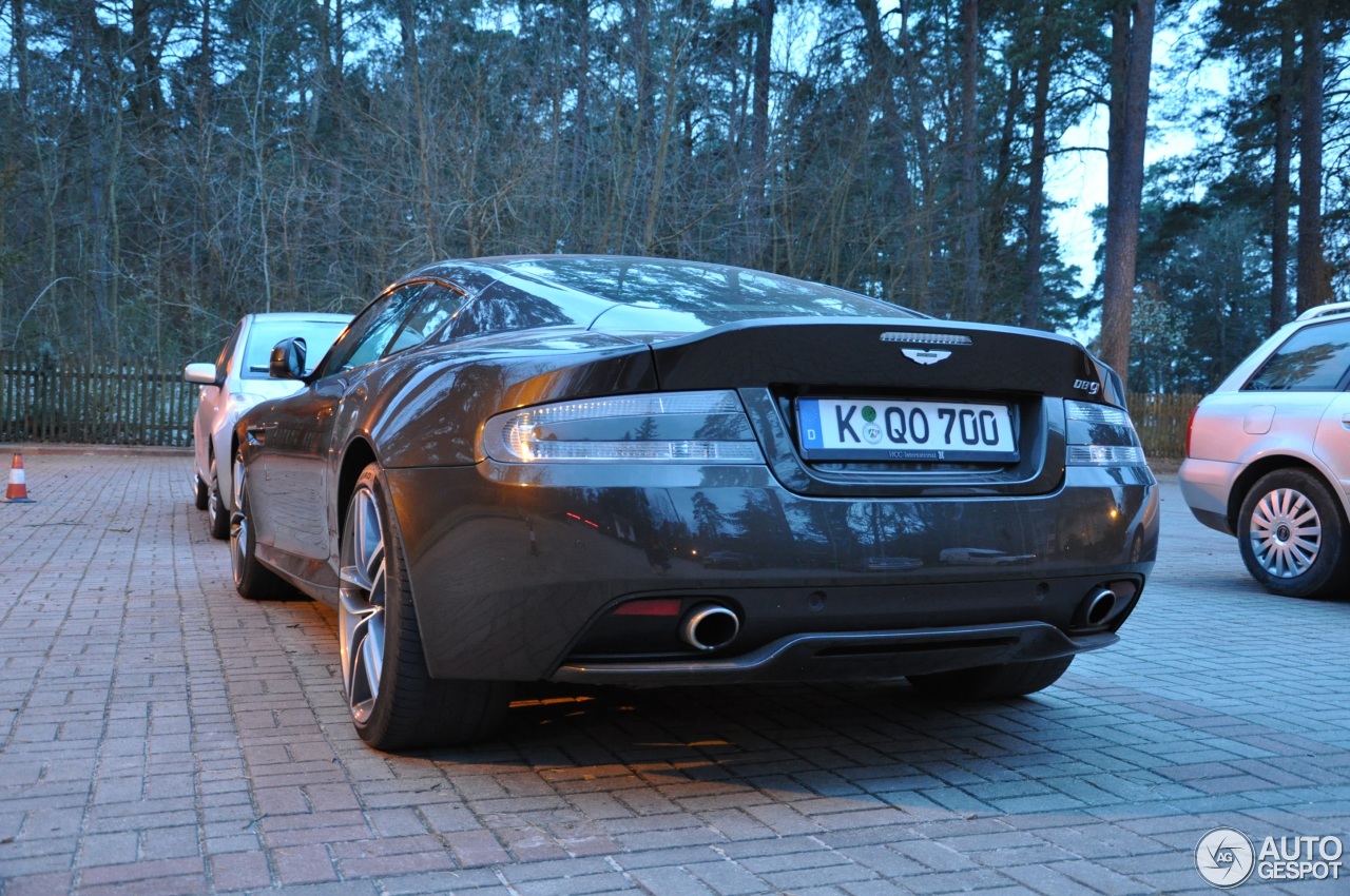 Aston Martin DB9 2013