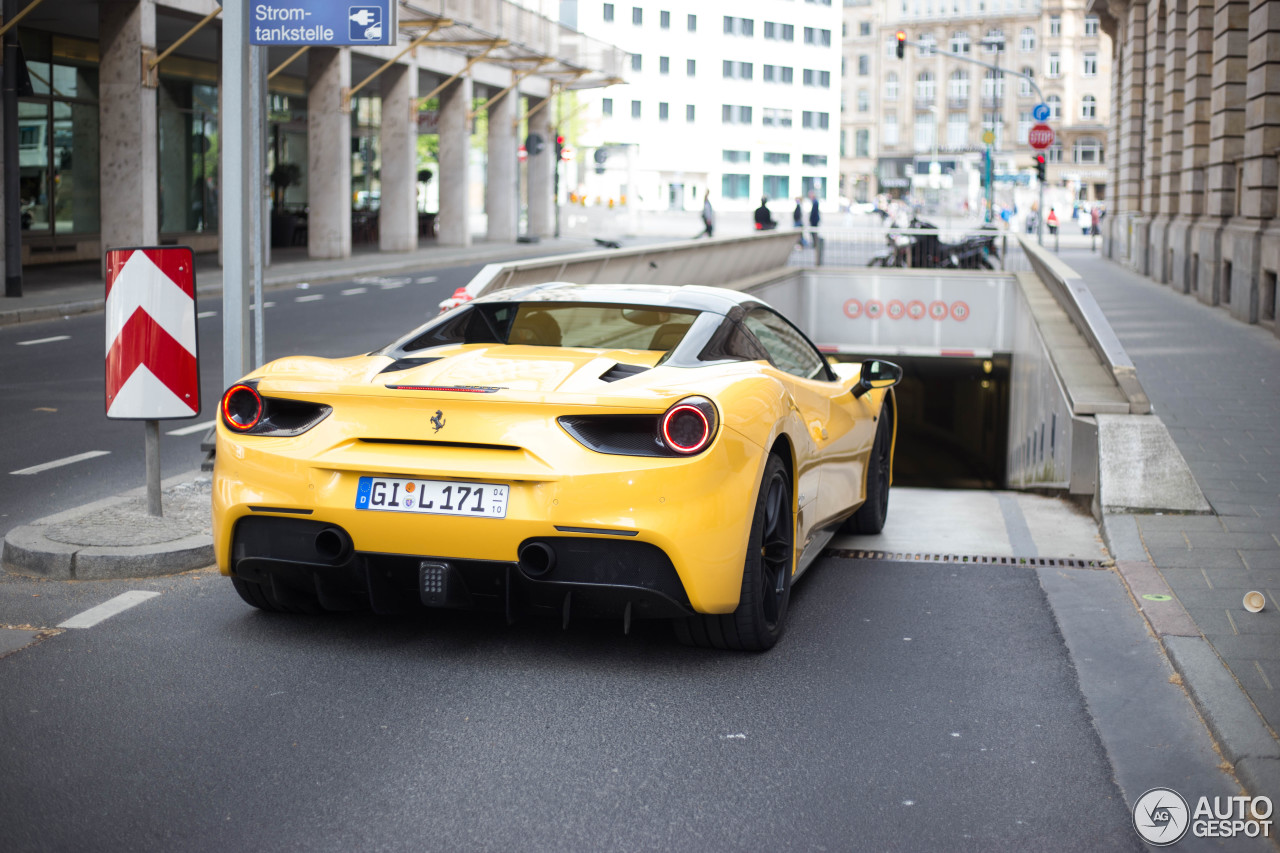 Ferrari 488 Spider