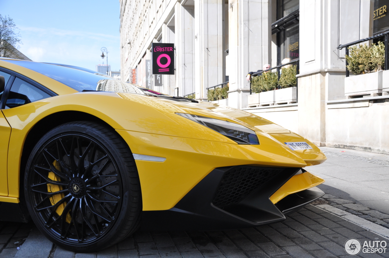 Lamborghini Aventador LP750-4 SuperVeloce