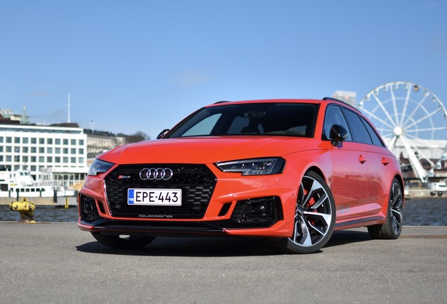 Audi RS4 Avant B9