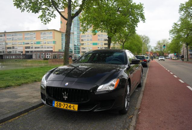 Maserati Quattroporte GTS 2013