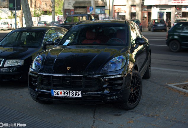 Porsche 95B Macan GTS