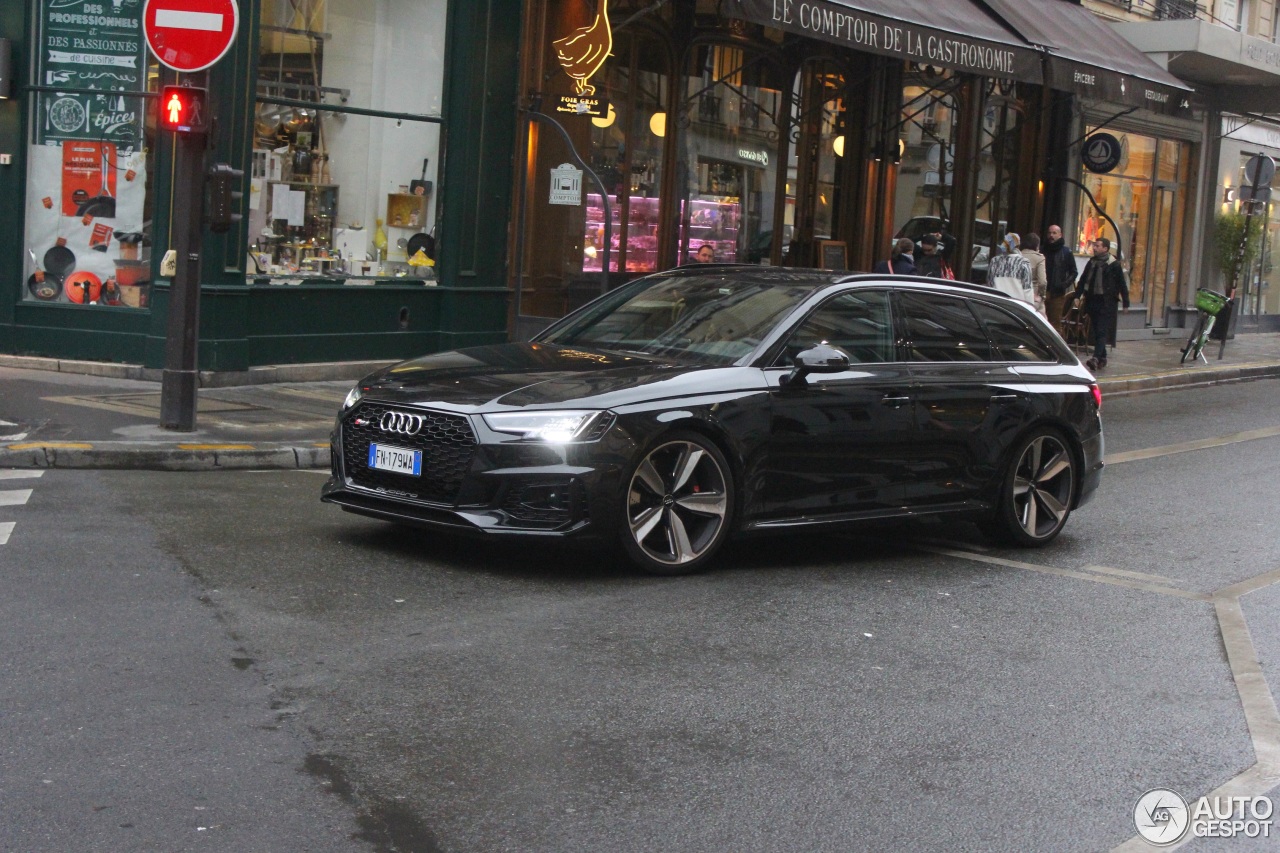 Audi RS4 Avant B9