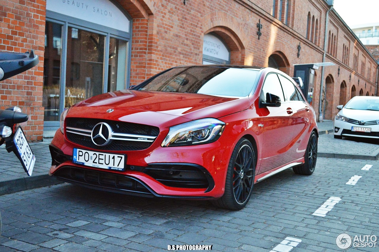 Mercedes-AMG A 45 W176 2015