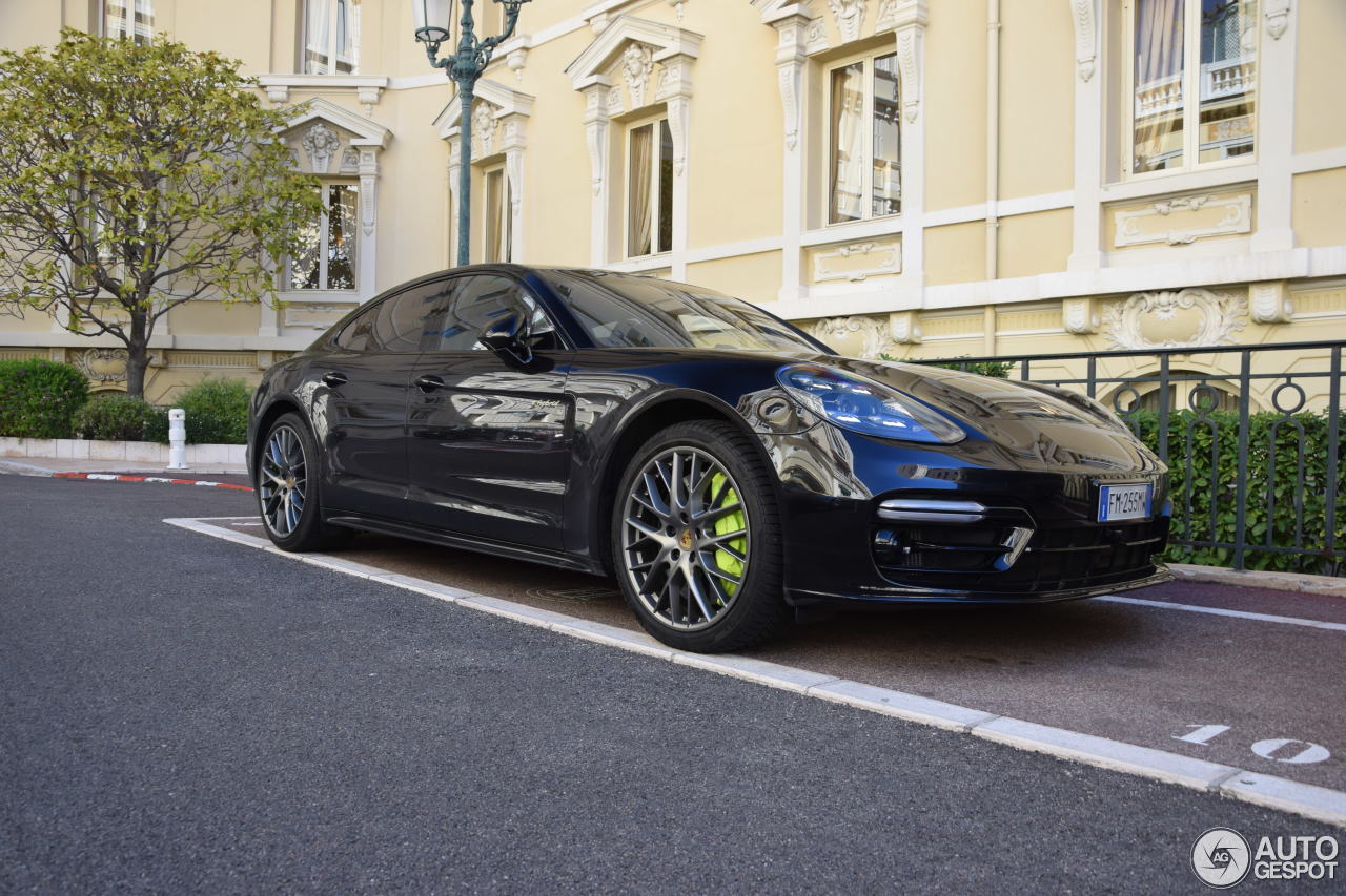 Porsche 971 Panamera Turbo S E-Hybrid