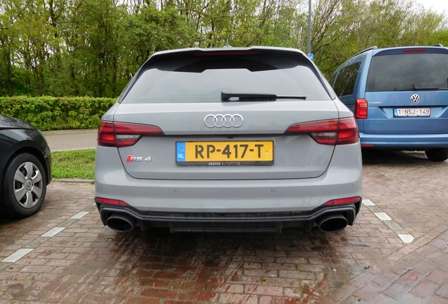 Audi RS4 Avant B9