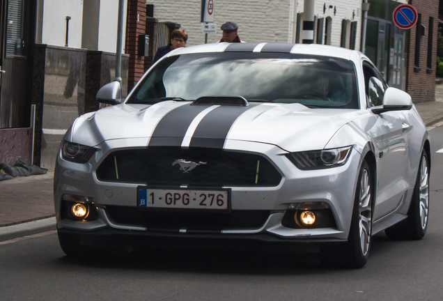 Ford Mustang GT 2015