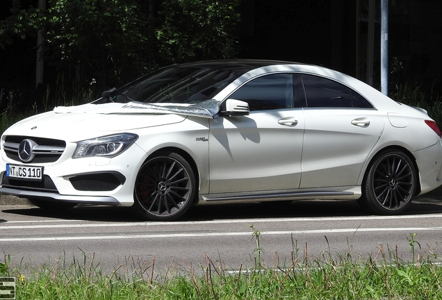 Mercedes-Benz CLA 45 AMG C117