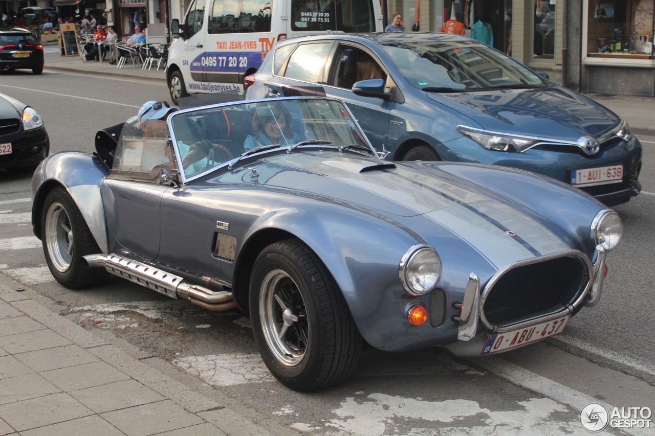 AC Cobra 427