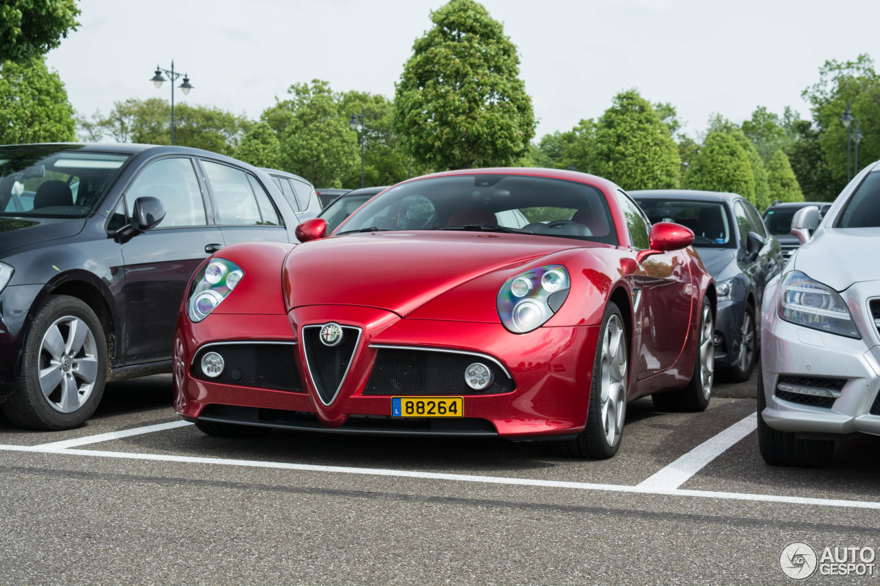 Alfa Romeo 8C Competizione