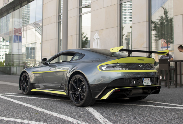 Aston Martin Vantage GT8