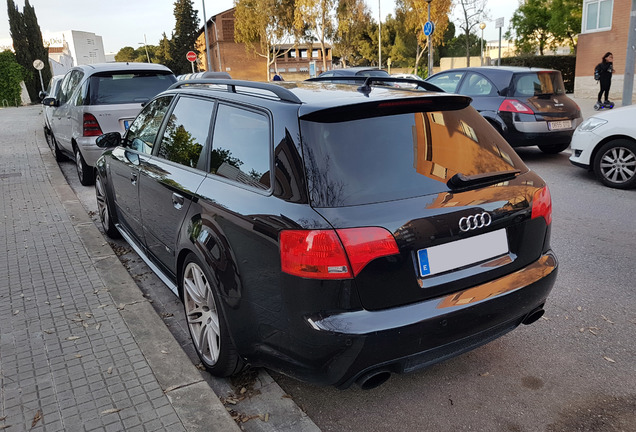 Audi RS4 Avant B7