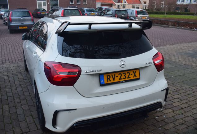 Mercedes-AMG A 45 W176 2015