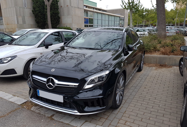 Mercedes-AMG GLA 45 X156 2017